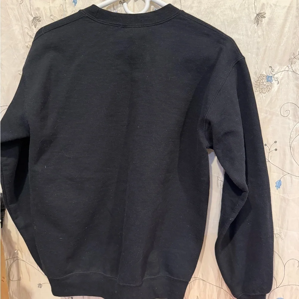 Gildan Black Crewneck Sweater with Snake Graphic